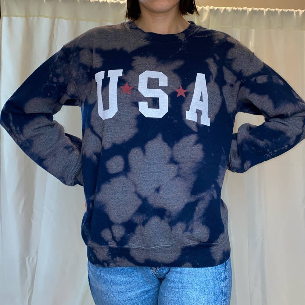 USA SIZE S crewneck!